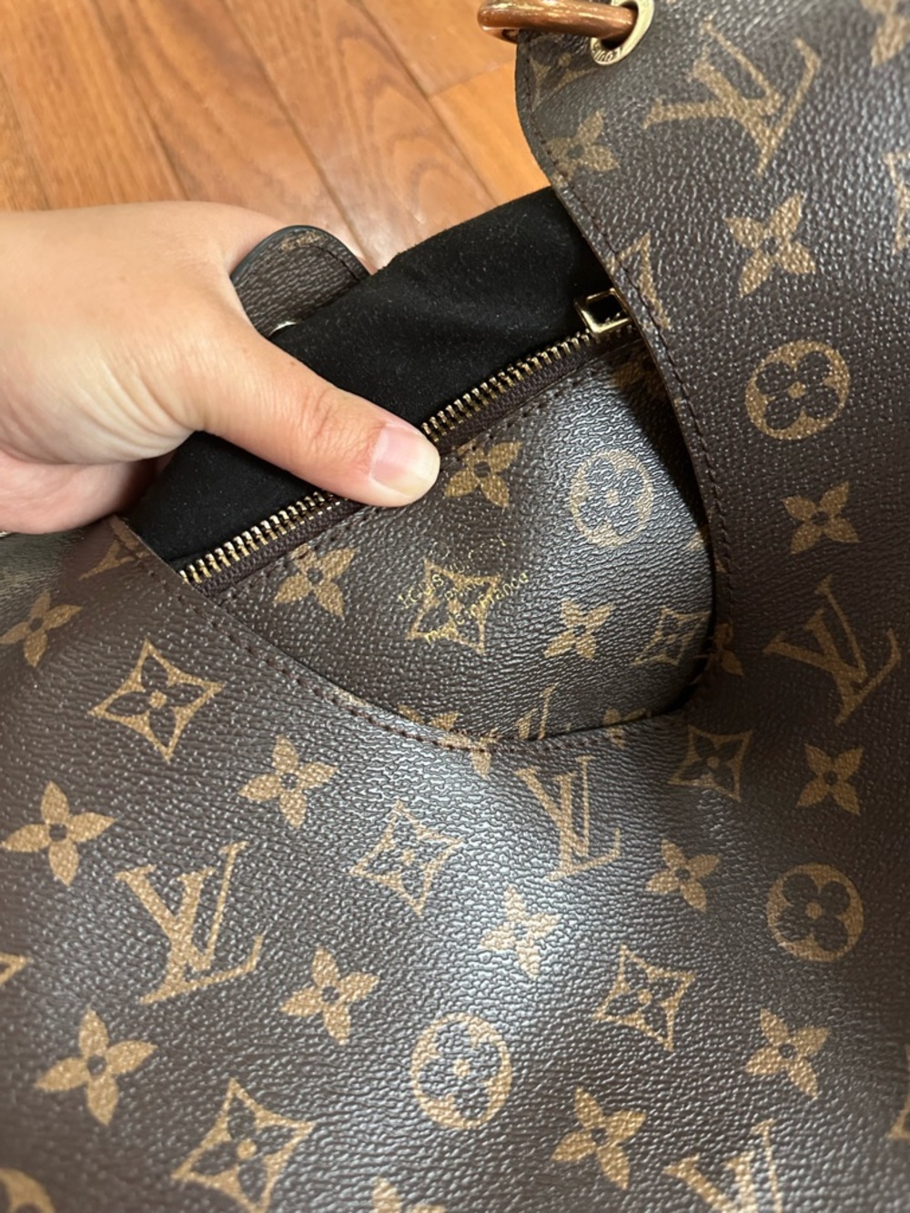 Louis Vuitton Mahina Carmel Tote Bag - Picture 3 of 11